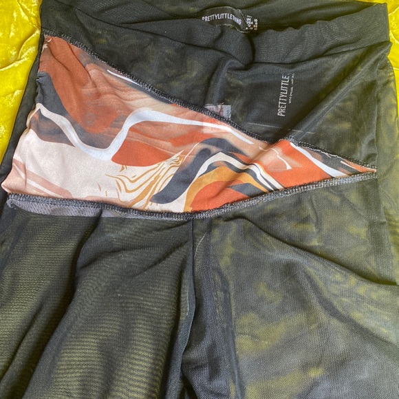 Black marble print mesh leggings and top set - Picture 5 of 7